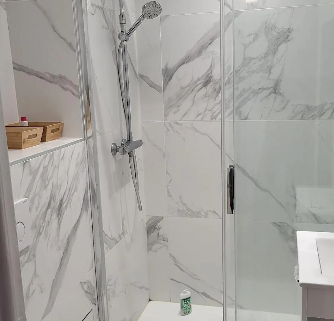 Appartement Joli Studio 2 Pas Du Port, Clim Et Au Calme Bandol Frankrijk