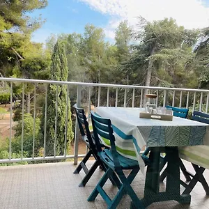 - De Renecros Bandol